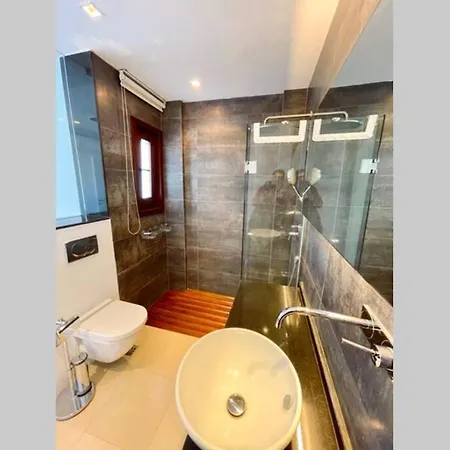 Apartment Summer House With Magnificent View In Turkbuku *